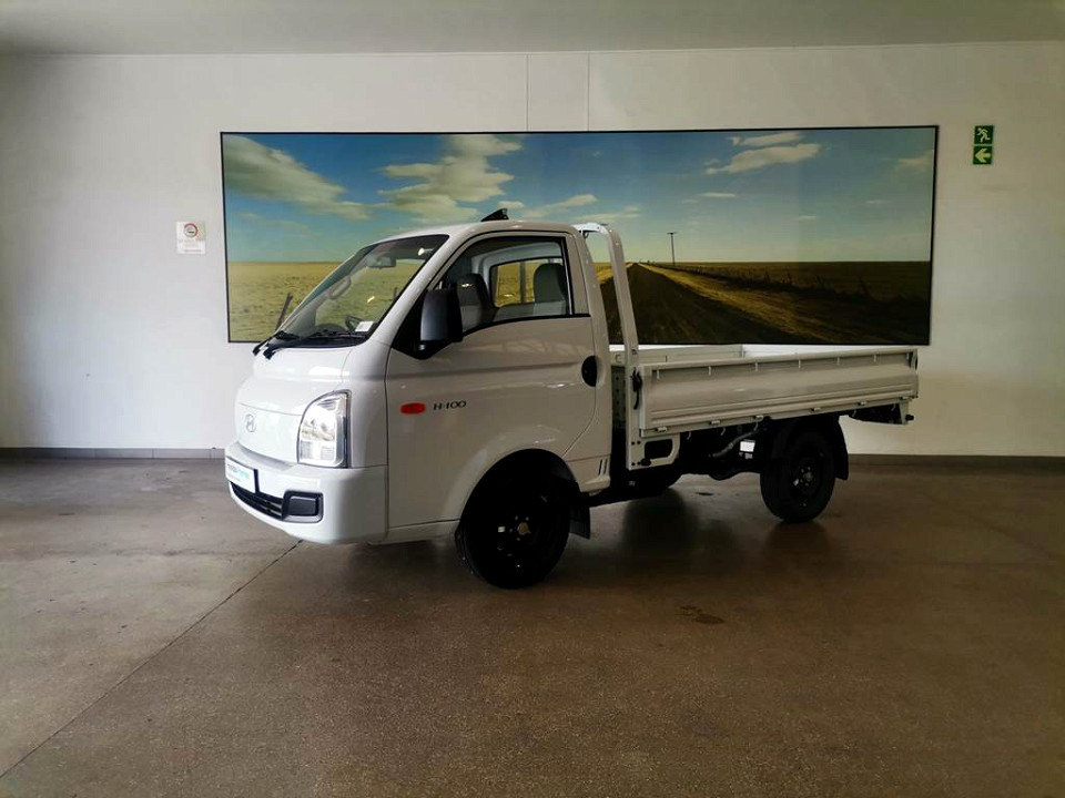 HYUNDAI H100 2.6D A/C F/C D/S, image 1