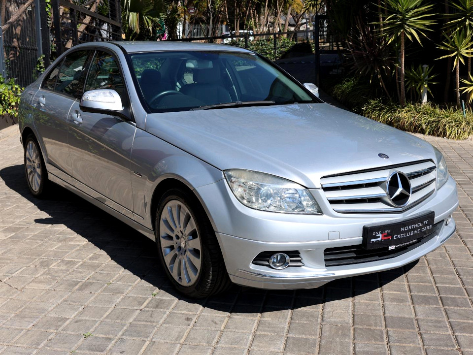 MERCEDES-BENZ C180K AVANTGARDE A/T, image 2