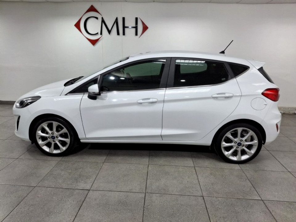 FORD FIESTA 1.0 ECOBOOST TITANIUM A/T 5DR, image 2