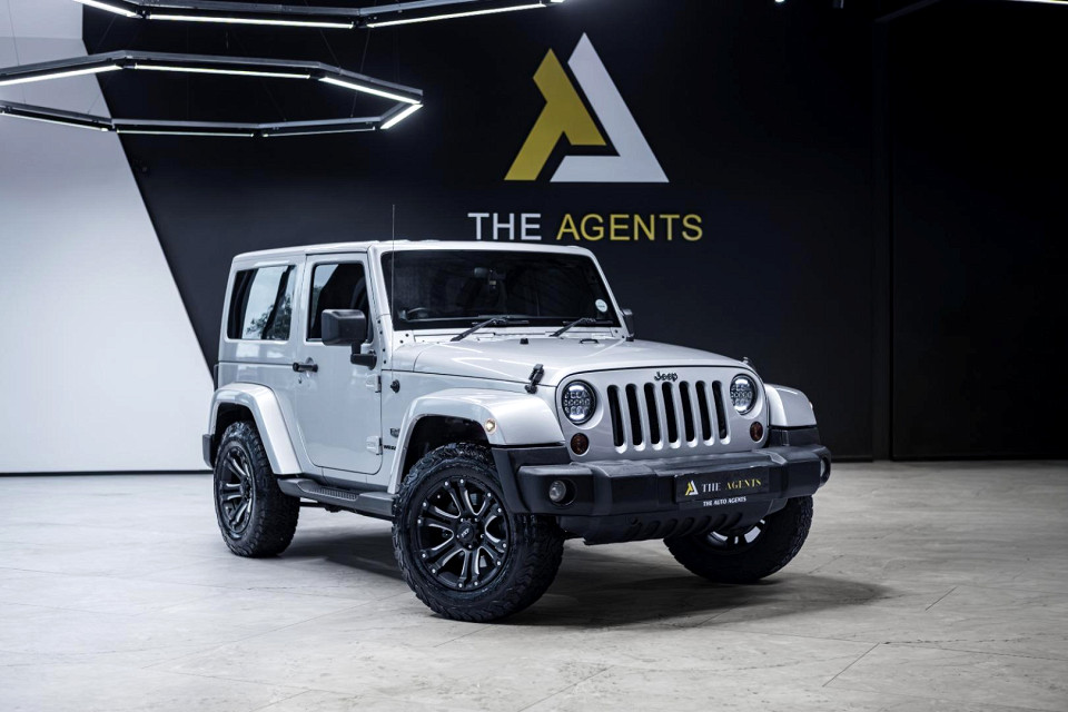 Jeep Wrangler 3.8L Sahara, image 1