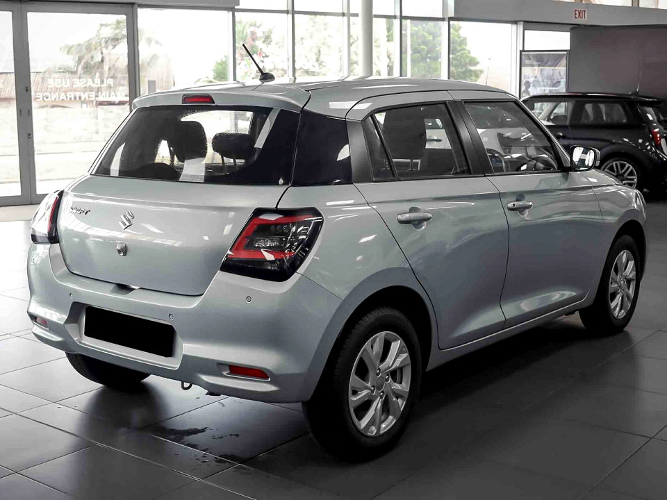 SUZUKI SWIFT 1.2 GL+ CVT, image 2