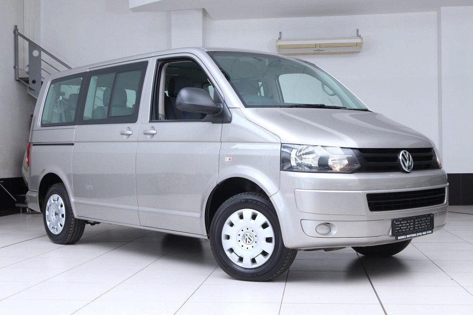 VOLKSWAGEN T5 KOMBI 2.0 TDi (75KW) BASE (TRENDLINE), image 1