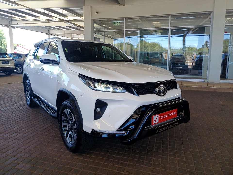 TOYOTA FORTUNER 2.8GD-6 4X4 A/T, image 1