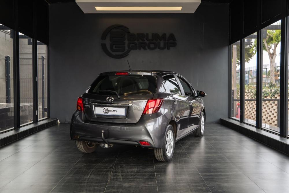 Toyota Yaris 1.3 auto, image 2