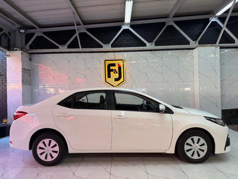 Toyota Corolla Quest 1.8 CVT Plus, image 2