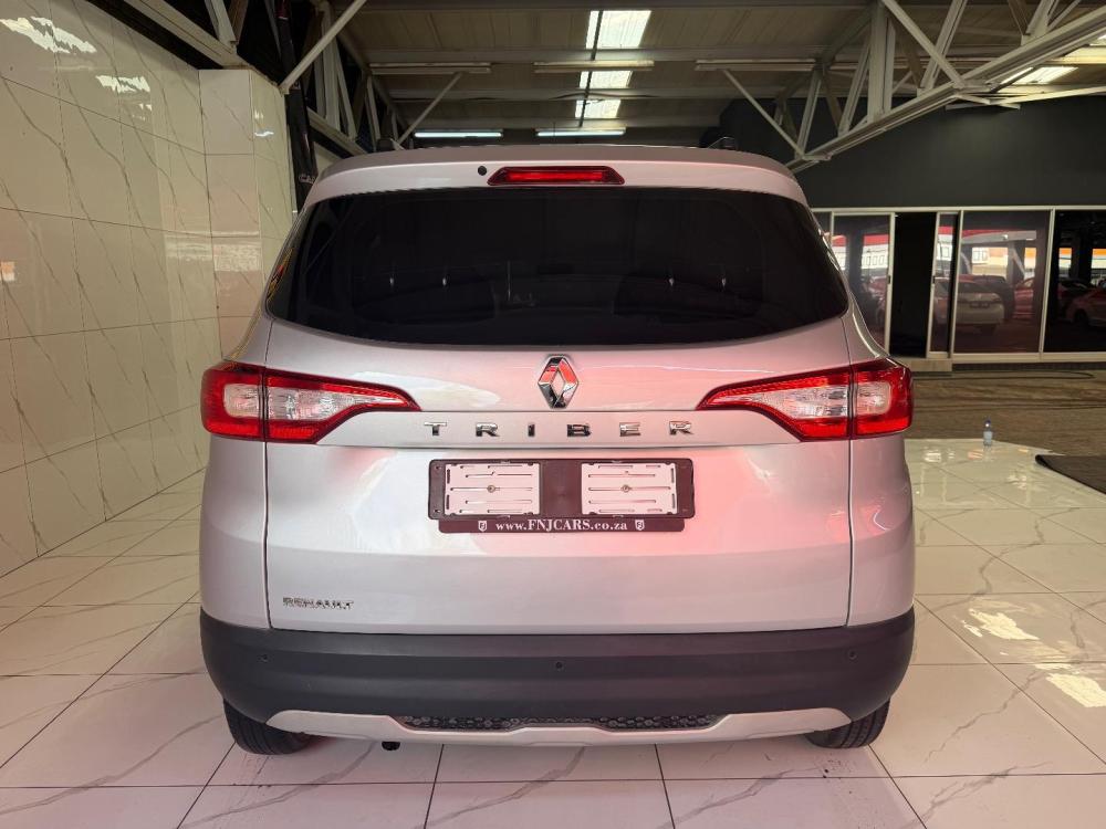 Renault Triber 1.0 Zen, image 1