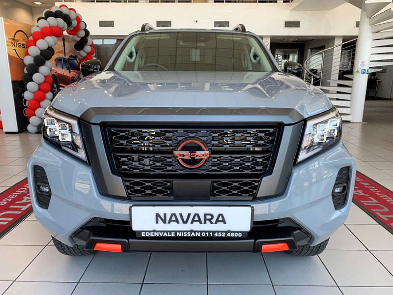 NISSAN NAVARA 2.5DDTi PRO-4X 4X4 A/T D/C P/U, image 1