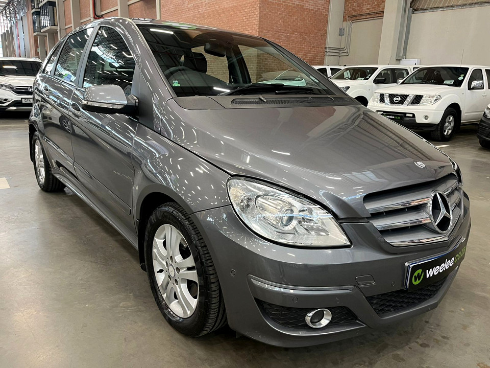 MERCEDES-BENZ B 200 A/T, image 1