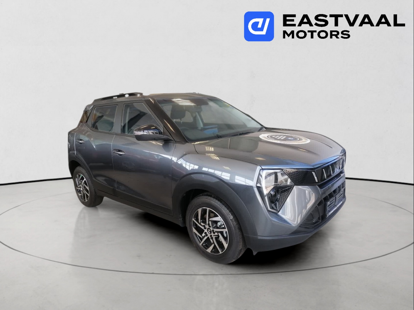 MAHINDRA XUV3XO 1.2T AX5 A/T, image 1