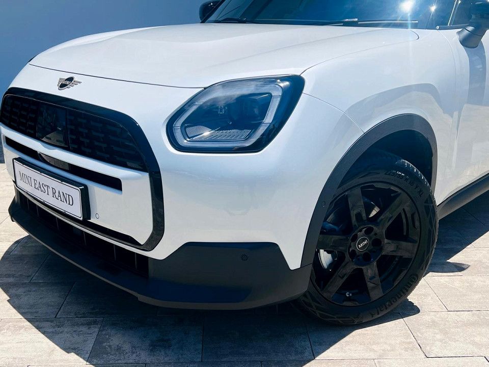MINI COOPER COUNTRYMAN C (U25), image 2