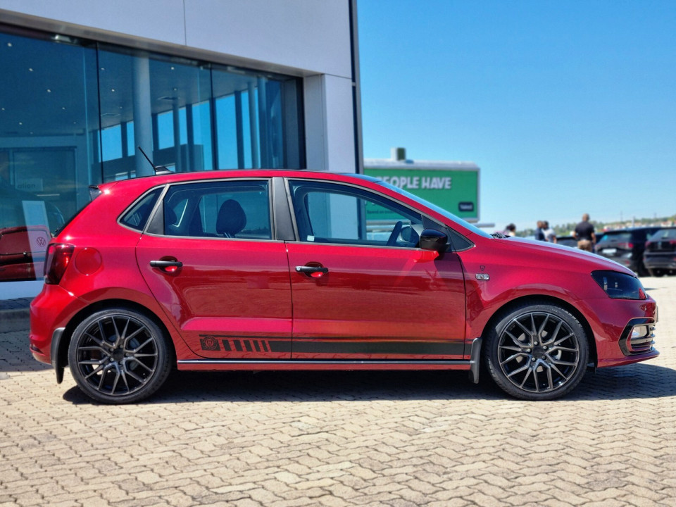 VOLKSWAGEN POLO VIVO 1.4 (5DR), image 2