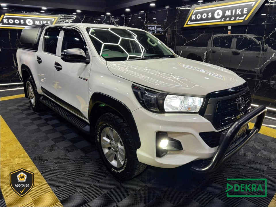 Toyota Hilux 2.4GD-6 double cab 4x4 SRX auto, image 2