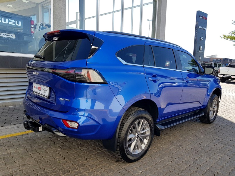 ISUZU MU-X 3.0D HR LSE A/T, image 2