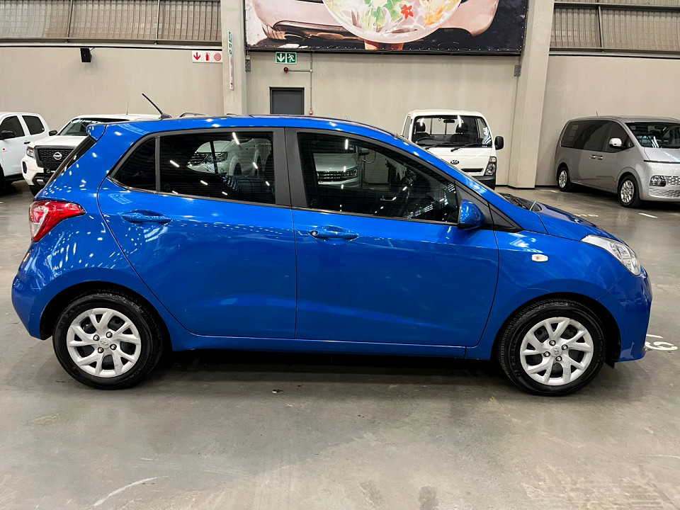 Hyundai Grand i10 1.0 Motion auto, image 2