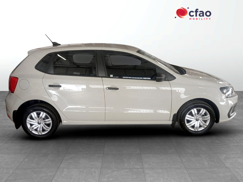 VOLKSWAGEN POLO VIVO 1.4 (5DR), image 2