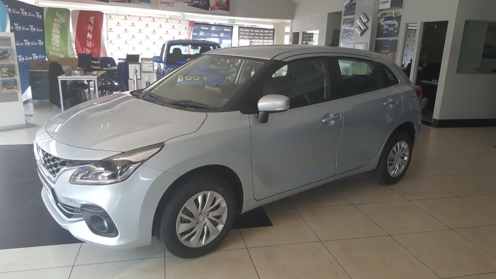 Suzuki Baleno 1.5 GL A/T, image 2