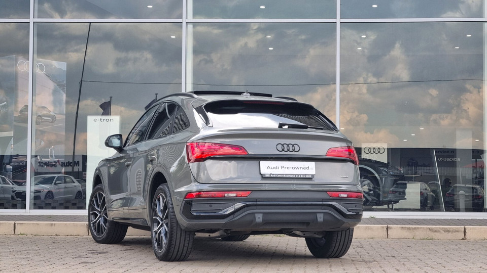 AUDI Q5 SPORTBACK 40 TDI QUATTRO BLACK EDITION, image 2