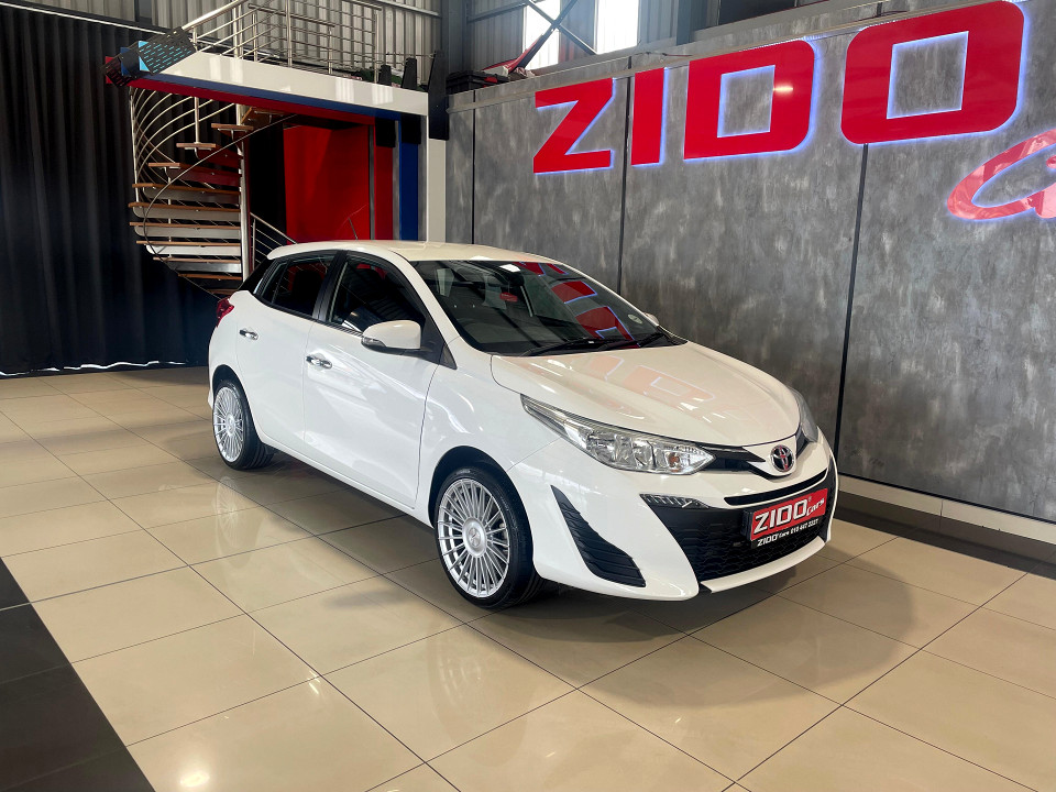 TOYOTA YARIS 1.5 Xs 5Dr, image 2