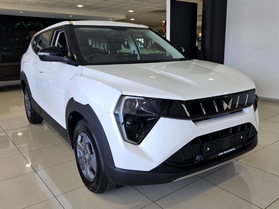 MAHINDRA XUV3XO 1.2T MX3, image 1
