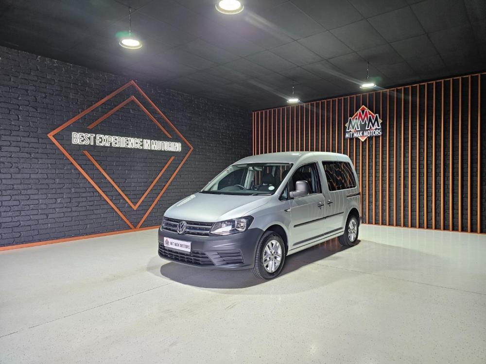 Volkswagen Caddy 1.6 crew bus, image 1