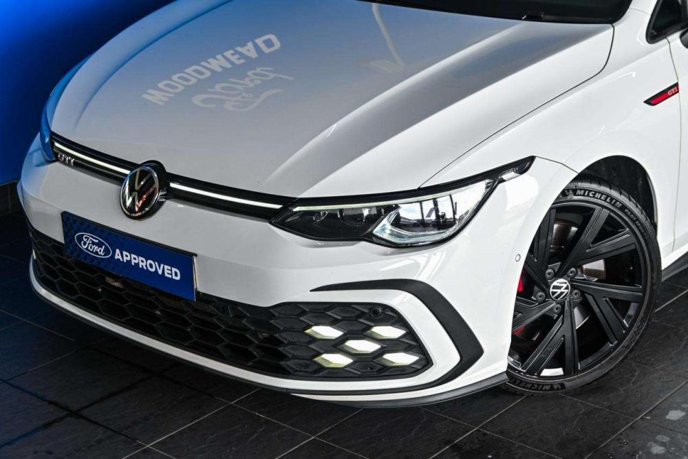Volkswagen Golf 8 GTi  2.0 TSI DSG Jacara Edition, image 2