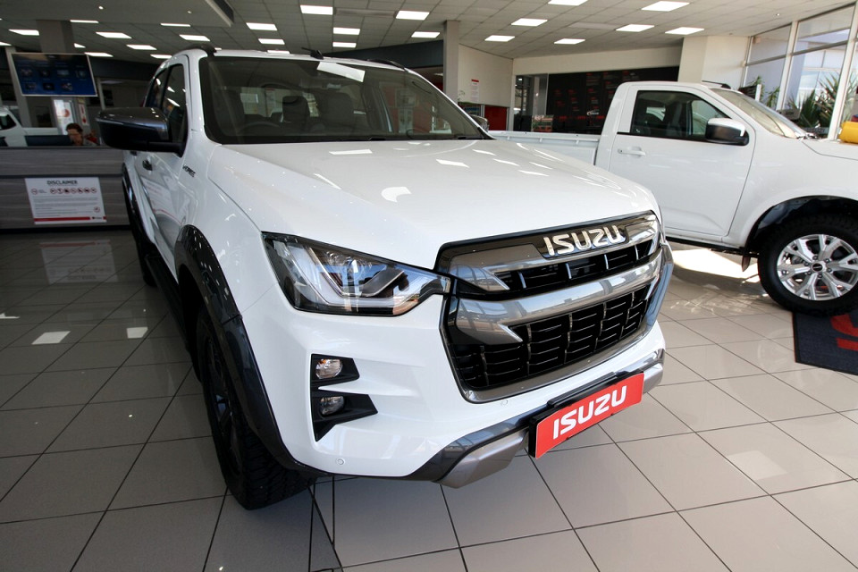 ISUZU D-MAX 3.0 Ddi V-CROSS HR A/T D/C P/U, image 1