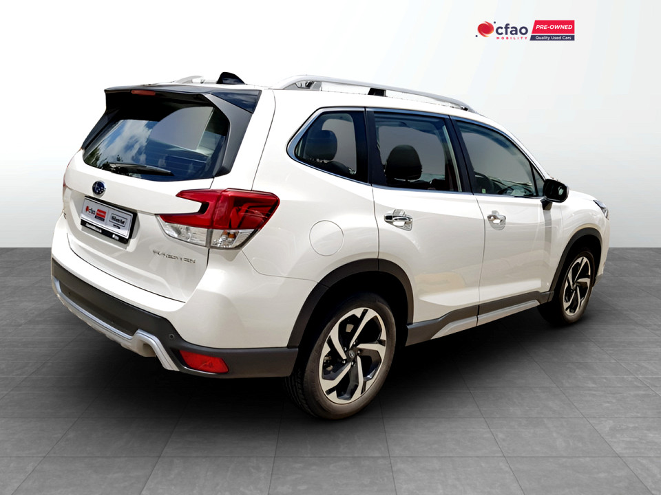 Subaru Forester 2.0i-S ES, image 2