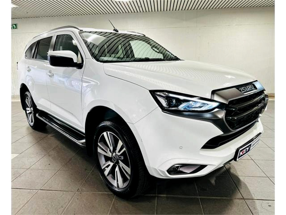 ISUZU MU-X 3.0D ONYX 4X4 A/T, image 1