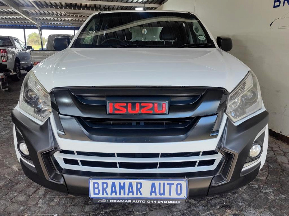 Isuzu KB 250D-Teq double cab X-Rider, image 2