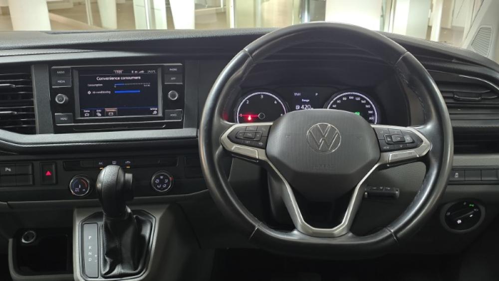 Volkswagen Kombi 6.1 2.0 TDI 110kW DSG Trendline, image 2