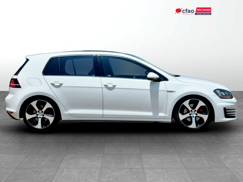 VOLKSWAGEN GOLF VII GTi 2.0 TSI DSG, image 2