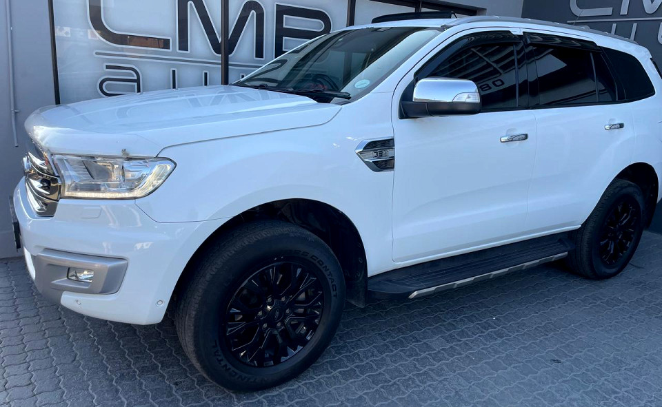 FORD EVEREST 3.2 TDCi LTD 4X4 A/T, image 2