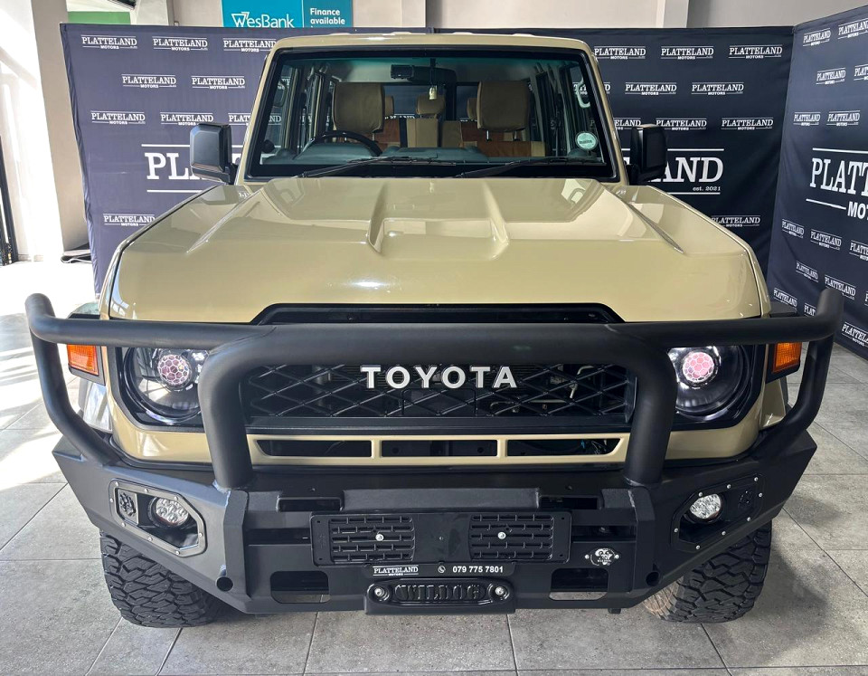 TOYOTA LANDCRUISER 76 2.8 GD-6 S/W, image 2