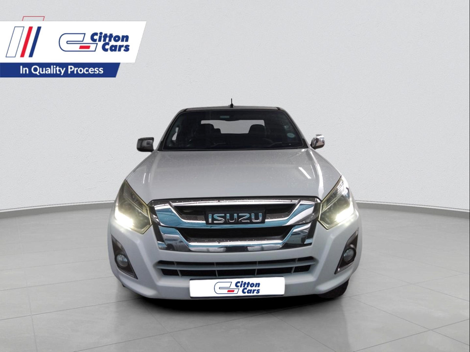 ISUZU KB300 D-TEQ LX 4X4 P/U E/CAB, image 2