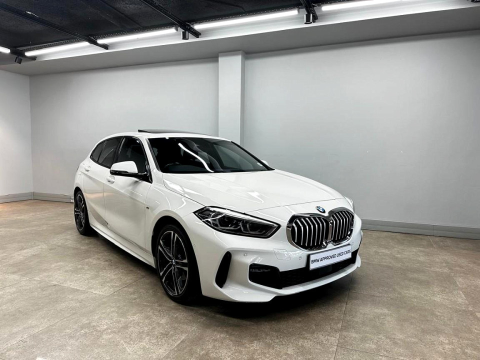 BMW 118i M Sport, image 1