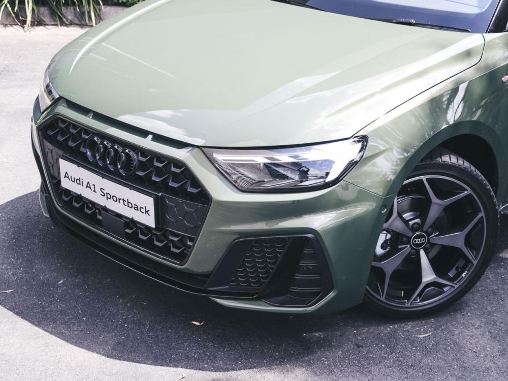 AUDI A1 SPORTBACK 30 TFSI BLACK EDITION S-TRONIC, image 2