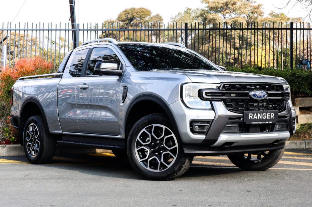 Ford Ranger 2.0D Bi Turbo Wildtrak HR A/T 4X4 Super Cab P/U, image 2