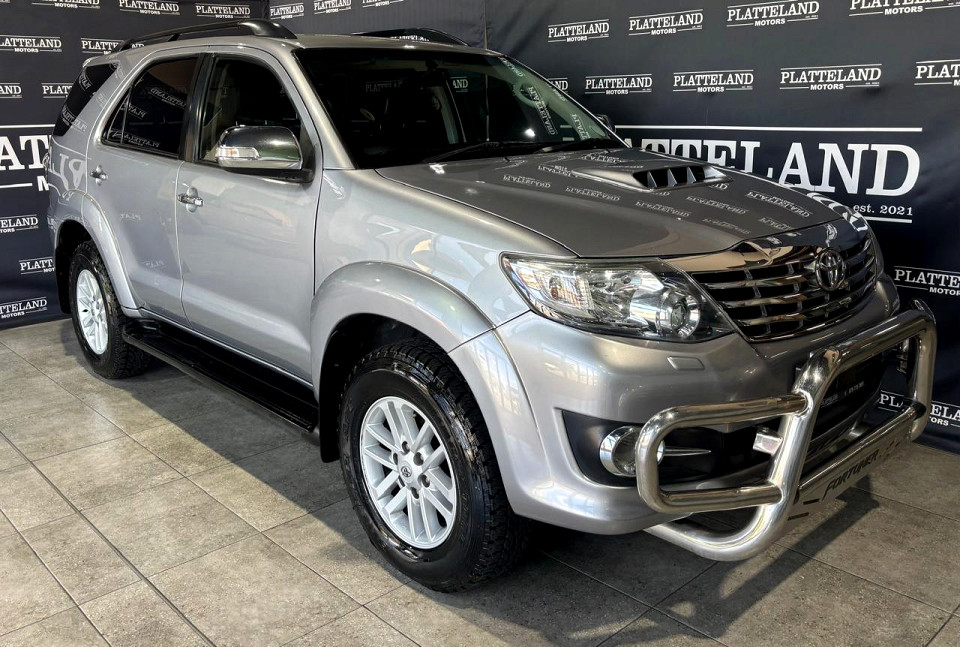 Toyota Fortuner 3.0D-4D 4x4, image 1