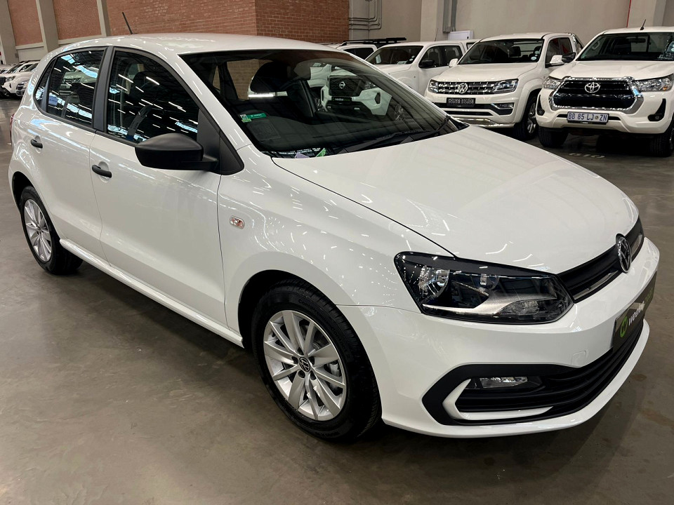 VOLKSWAGEN POLO VIVO 1.4 (5DR), image 1