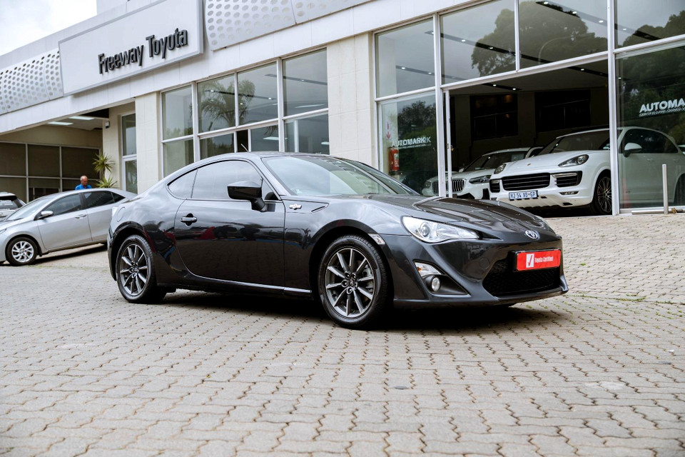 TOYOTA 86 2.0 , image 2