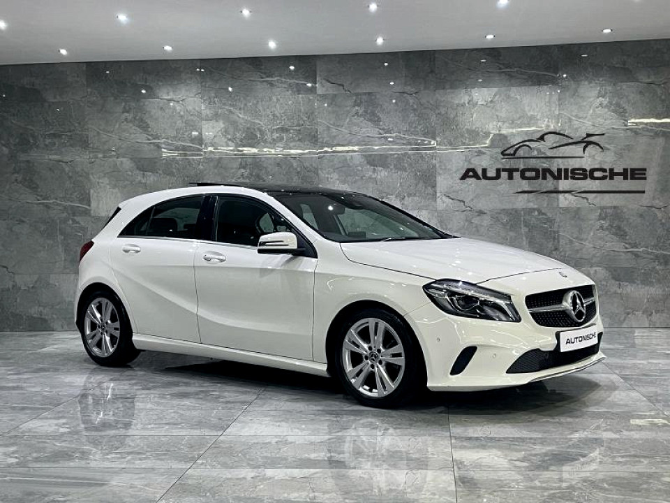Mercedes-Benz A200d Urban auto, image 1