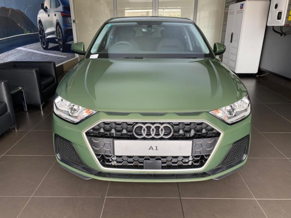 Audi A1 Sportback Advanced 30 TFSI S tronic, image 2