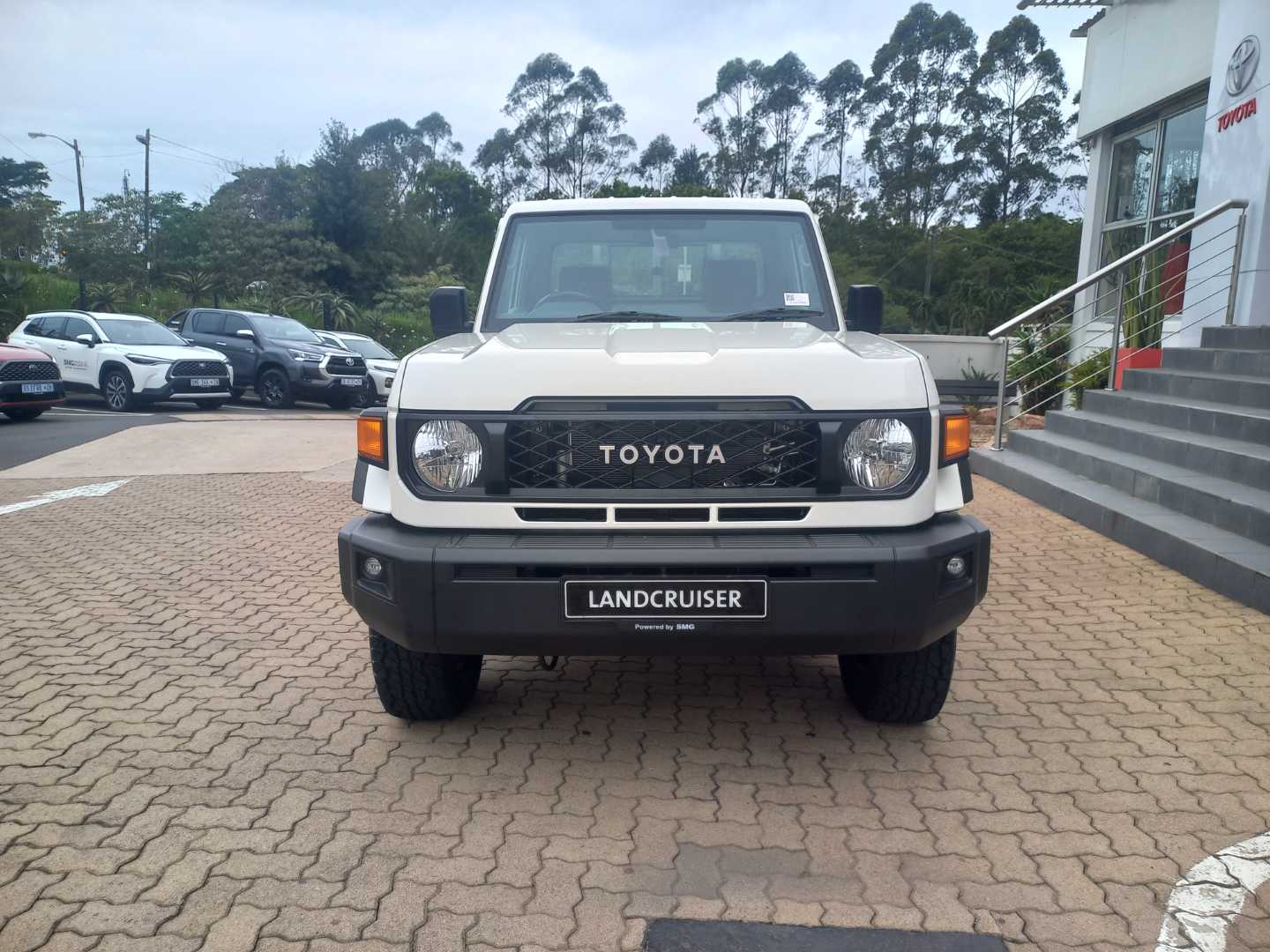 TOYOTA LAND CRUISER 79 2.8 GD-6 P/U S/C A/T, image 2