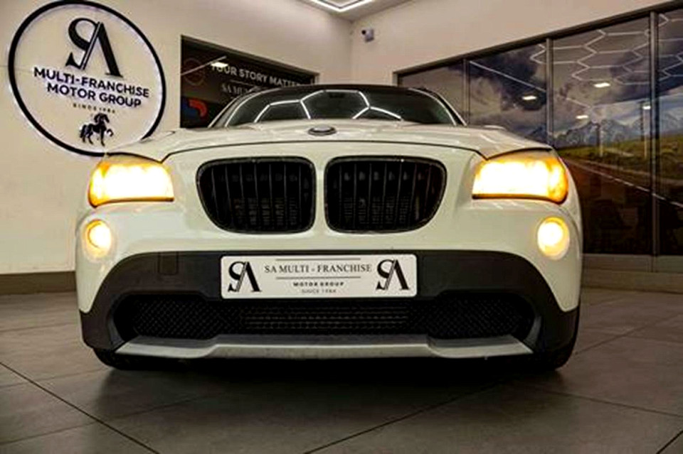 BMW X1 xDRIVE20i A/T, image 2