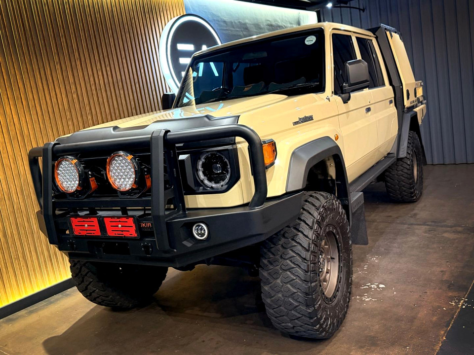 TOYOTA LAND CRUISER 79 2.8 GD-6 P/U D/C A/T, image 1