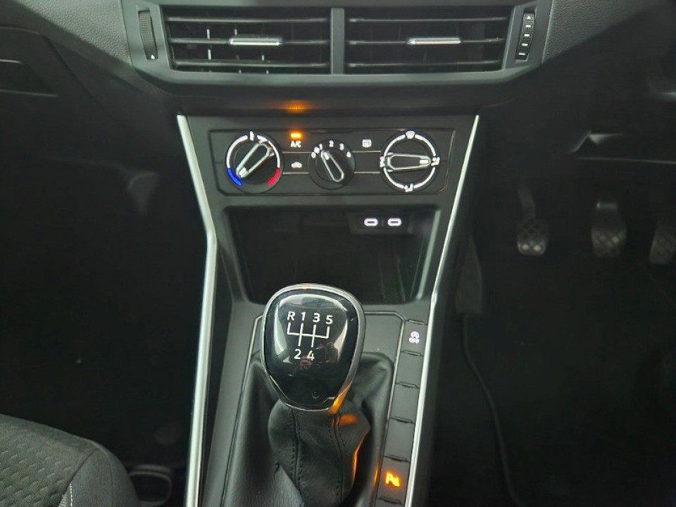 VOLKSWAGEN POLO 1.0 TSI LIFE, image 2