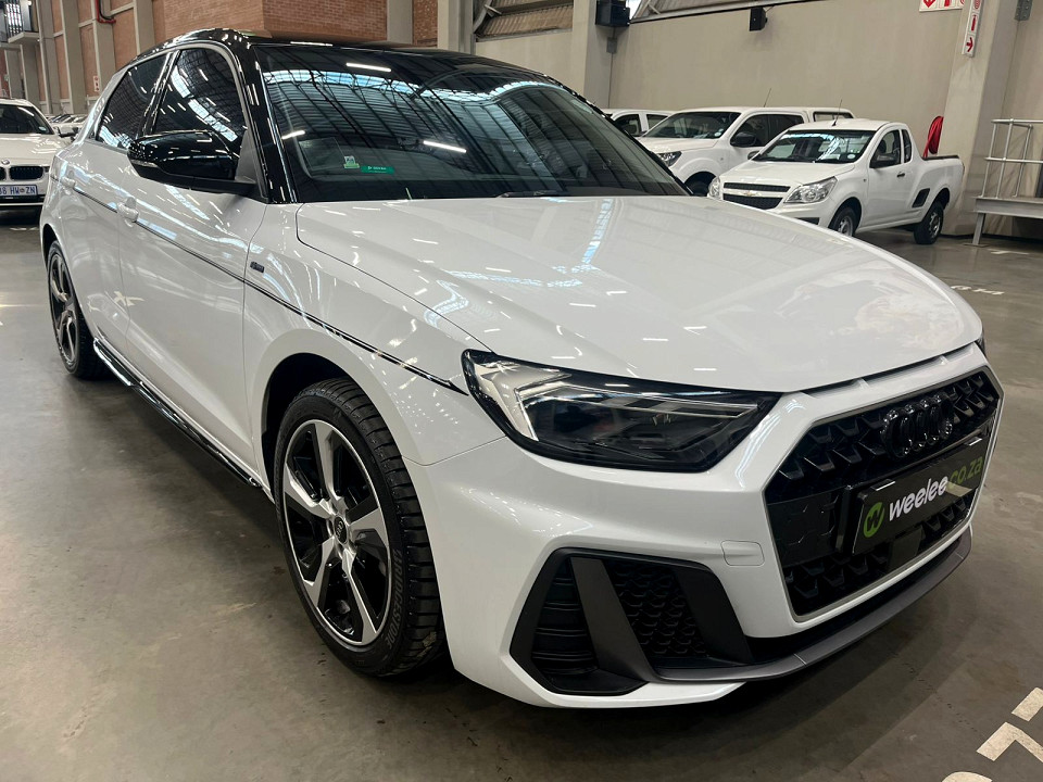 AUDI A1 SPORTBACK 1.5 TFSI S-LINE S TRONIC (35 TFSI), image 1