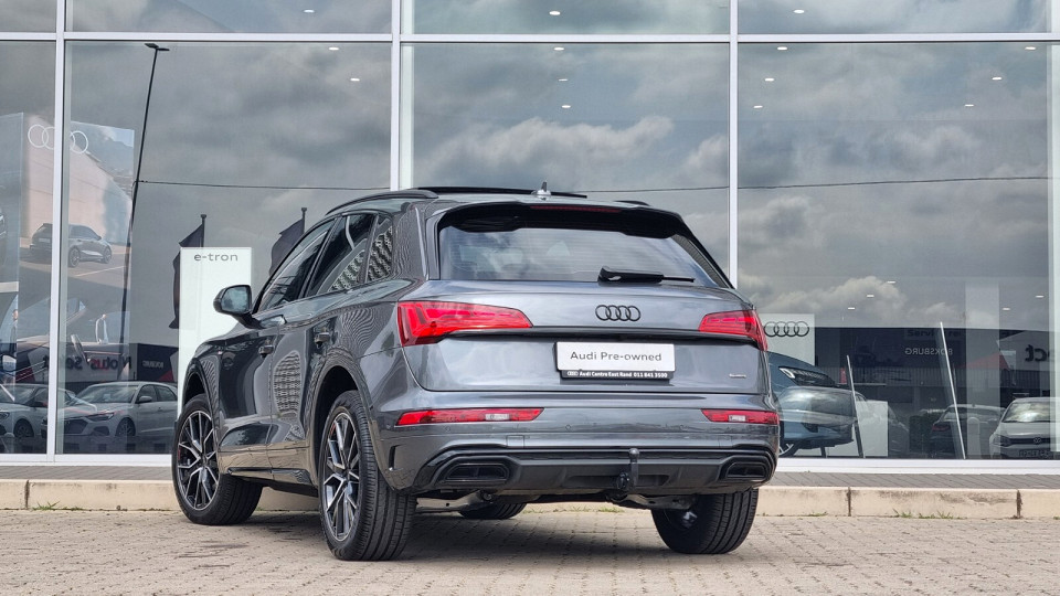 AUDI Q5 40 TDI QUATTRO STRONIC BLACK EDITION, image 2