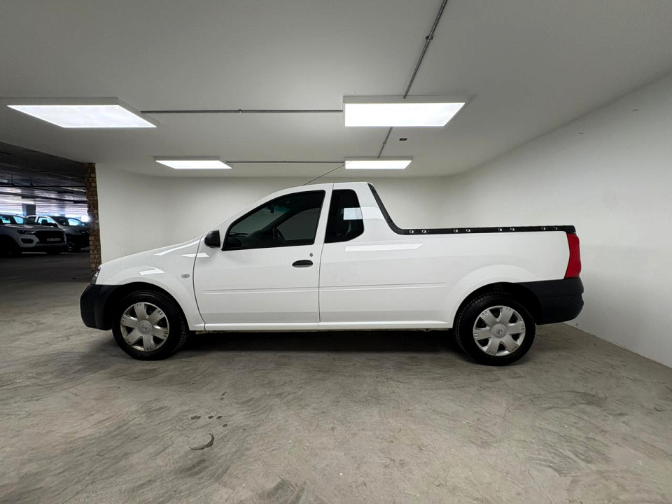 NISSAN NP200 1.6  A/C SAFETY PACK P/U S/C, image 1