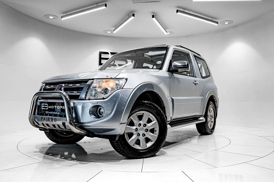 MITSUBISHI PAJERO 3.2 Di - Dc GLS SWB A/T, image 2